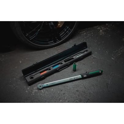 750NR/200/3/1 - Klucz dynamometryczny 750NR/200 + grzechotka drobnozębowa 1/2" i nasadki do kół 17, 19 i 21 mm, 96507216